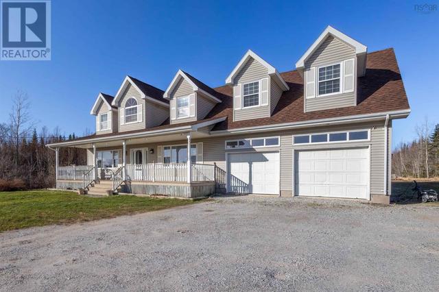 500 Johnson Rd, House detached with 4 bedrooms, 3 bathrooms and null parking in Cape Breton NS | Image 5