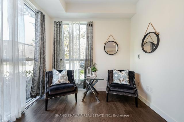 110 - 150 Sabina Dr, Condo with 3 bedrooms, 3 bathrooms and 1 parking in Oakville ON | Image 11
