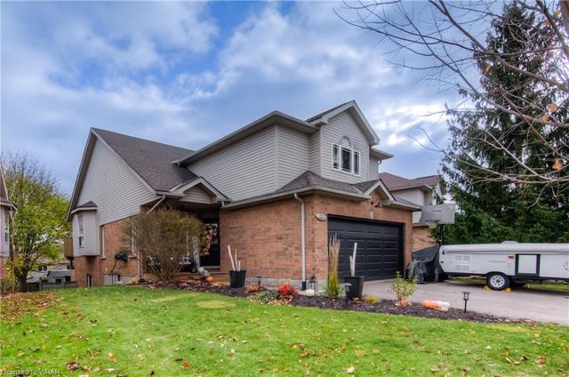 107 Kerwood Dr, House detached with 4 bedrooms, 3 bathrooms and 3 parking in Cambridge ON | Image 1