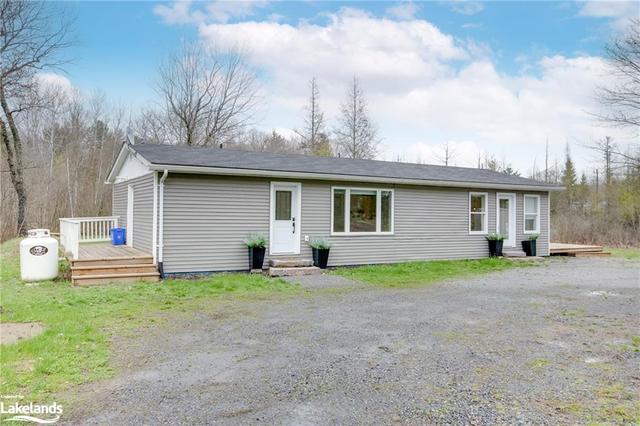 1343 Walkers Point Road, House detached with 2 bedrooms, 2 bathrooms and 8 parking in Muskoka Lakes ON | Image 27