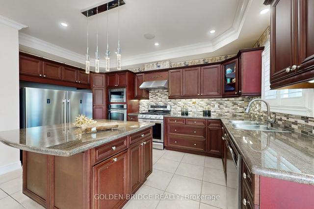 29 Ormsby Ct, House detached with 4 bedrooms, 5 bathrooms and 6 parking in Richmond Hill ON | Image 40