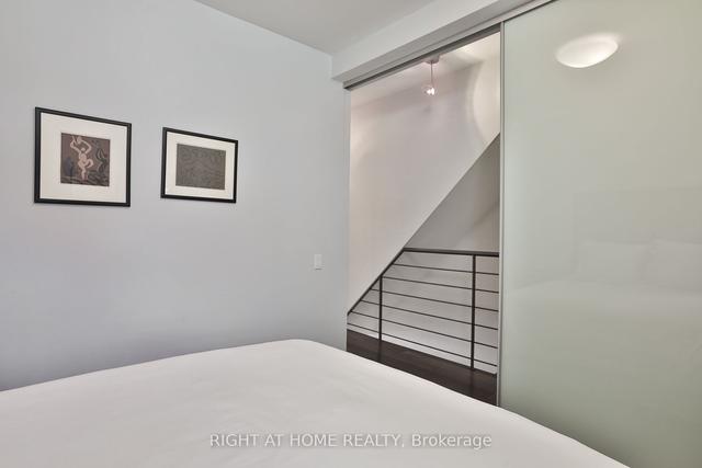 50 Beverley St, House attached with 3 bedrooms, 3 bathrooms and 1 parking in Toronto ON | Image 27