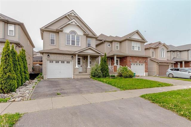 378 Parkvale Dr, House detached with 3 bedrooms, 2 bathrooms and 5 parking in Kitchener ON | Image 12