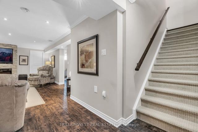 23 Annmoore Cres, Townhouse with 3 bedrooms, 4 bathrooms and 4 parking in Guelph ON | Image 18