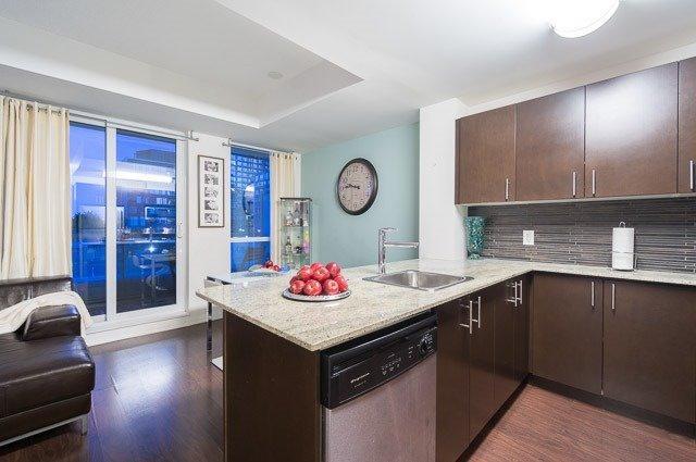 318 - 25 Cole St, Condo with 1 bedrooms, 1 bathrooms and 1 parking in Toronto ON | Image 13