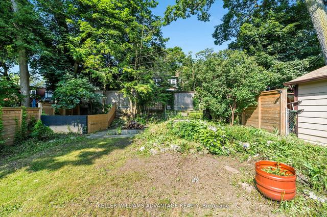 21 Glen Davis Cres, House detached with 4 bedrooms, 5 bathrooms and 2 parking in Toronto ON | Image 7