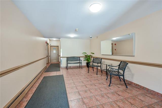 702 - 141 Catharine St S, Condo with 1 bedrooms, 1 bathrooms and 1 parking in Hamilton ON | Image 40