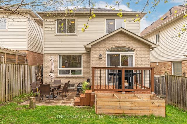 67 Staples Ave, House attached with 3 bedrooms, 2 bathrooms and 3 parking in Clarington ON | Image 29
