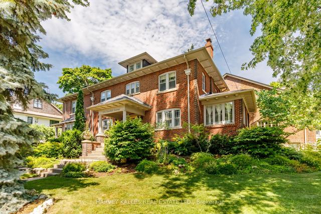 194 Dawlish Ave, House detached with 4 bedrooms, 4 bathrooms and 2 parking in Toronto ON | Image 23