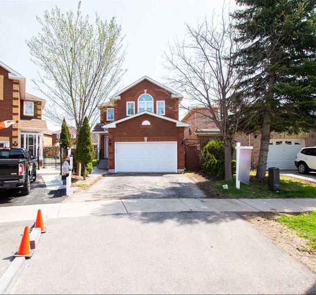 134 Muirland Cres, House detached with 4 bedrooms, 4 bathrooms and 6 parking in Brampton ON | Image 1