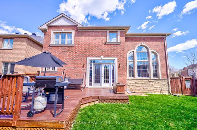 238 Nautical Blvd, House detached with 4 bedrooms, 6 bathrooms and 4 parking in Oakville ON | Image 35