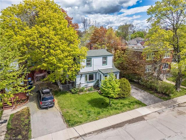 129 Carruthers Ave, House detached with 2 bedrooms, 1 bathrooms and 3 parking in Kingston ON | Image 33