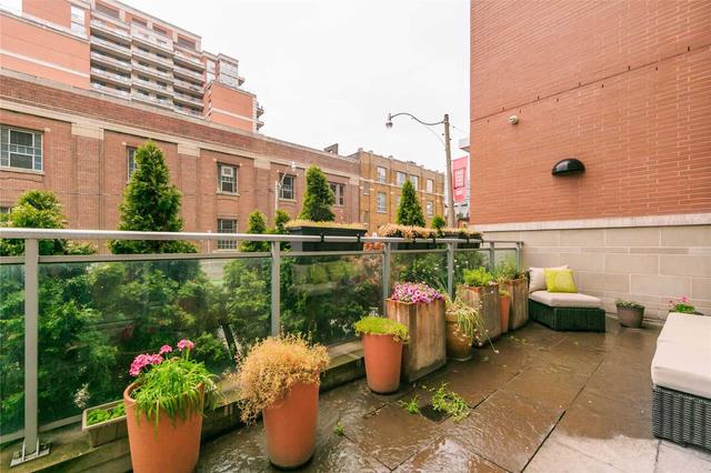 TH107 - 112 George St S, Townhouse with 2 bedrooms, 2 bathrooms and 1 parking in Toronto ON | Image 29