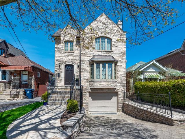 176 Joicey Blvd, House detached with 4 bedrooms, 4 bathrooms and 4 parking in Toronto ON | Image 1
