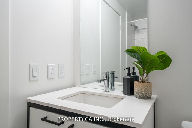 210 - 1808 St. Clair Ave W, Condo with 2 bedrooms, 2 bathrooms and 1 parking in Toronto ON | Image 3