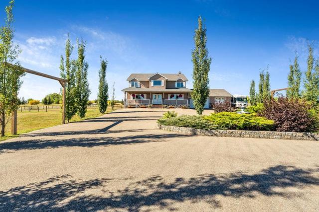 51 Norris Coulee Trail, House detached with 5 bedrooms, 3 bathrooms and null parking in Foothills County AB | Image 3