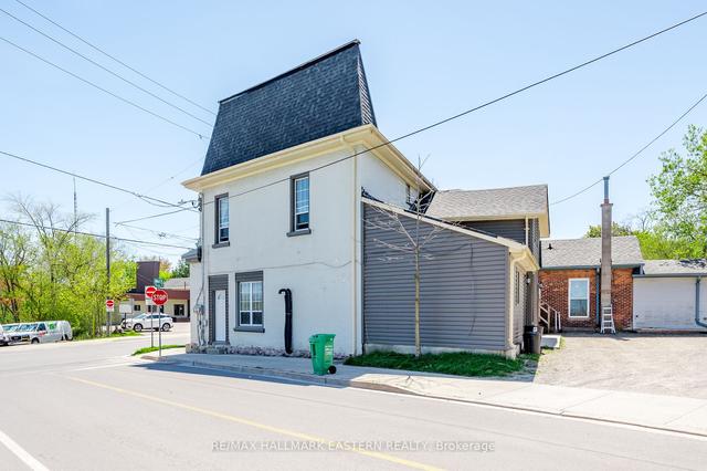 865 - 867 Water St, House detached with 5 bedrooms, 4 bathrooms and 5 parking in Peterborough ON | Image 25