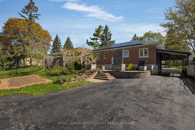 78 Dundonald St, House detached with 3 bedrooms, 2 bathrooms and 10 parking in Barrie ON | Image 17