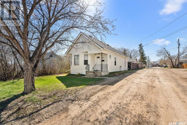 416 10th Avenue Nw, House detached with 2 bedrooms, 1 bathrooms and null parking in Moose Jaw SK | Image 27