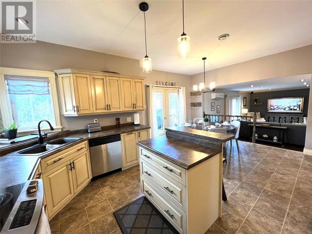 33 Mchugh St, House detached with 3 bedrooms, 2 bathrooms and null parking in Grand Falls-Windsor NL | Image 14