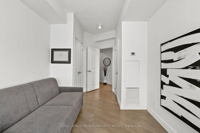 1210 - 15 Windermere Ave, Condo with 2 bedrooms, 2 bathrooms and 1 parking in Toronto ON | Image 14
