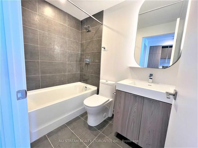 2107 - 15 Holmes Ave, Condo with 1 bedrooms, 1 bathrooms and 0 parking in Toronto ON | Image 4