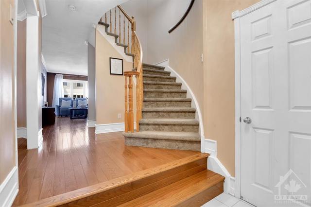 12 Woodpark Way, Townhouse with 4 bedrooms, 3 bathrooms and 3 parking in Ottawa ON | Image 2