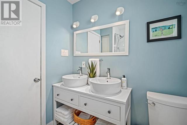 2569 Joseph St, House detached with 2 bedrooms, 2 bathrooms and null parking in Halifax NS | Image 22