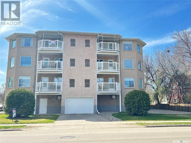 304 - 11 Coteau Ave W, Condo with 1 bedrooms, 2 bathrooms and null parking in Weyburn SK | Image 35