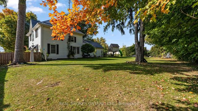 1013 Windham Centre Rd, House detached with 5 bedrooms, 2 bathrooms and 4 parking in Norfolk County ON | Image 24