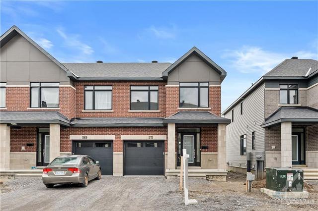 571 Tahoe Hts, Townhouse with 3 bedrooms, 3 bathrooms and 2 parking in Ottawa ON | Image 1