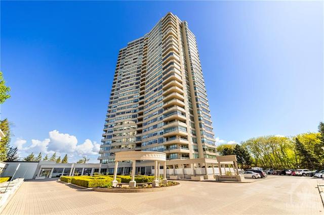 707 - 1480 Riverside Dr, Condo with 2 bedrooms, 2 bathrooms and 1 parking in Ottawa ON | Image 1