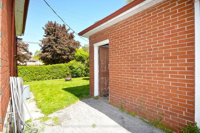 1243 Ogden Ave, House detached with 2 bedrooms, 1 bathrooms and 4 parking in Mississauga ON | Image 25