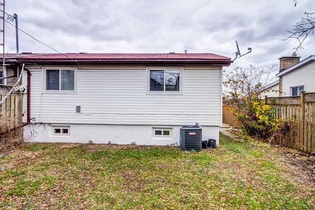 708 Balaton Ave, House semidetached with 3 bedrooms, 2 bathrooms and 4 parking in Pickering ON | Image 10