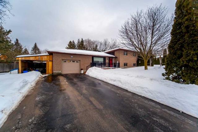 13 Cooks Dr, House detached with 3 bedrooms, 2 bathrooms and 7 parking in Uxbridge ON | Image 12