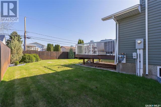 605 Regier Pl, House detached with 3 bedrooms, 3 bathrooms and null parking in Martensville SK | Image 46