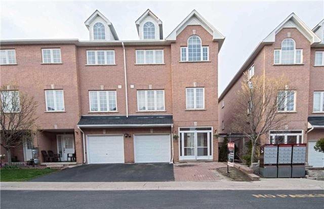 18 Red Sea Way, House attached with 3 bedrooms, 4 bathrooms and 3 parking in Markham ON | Image 1