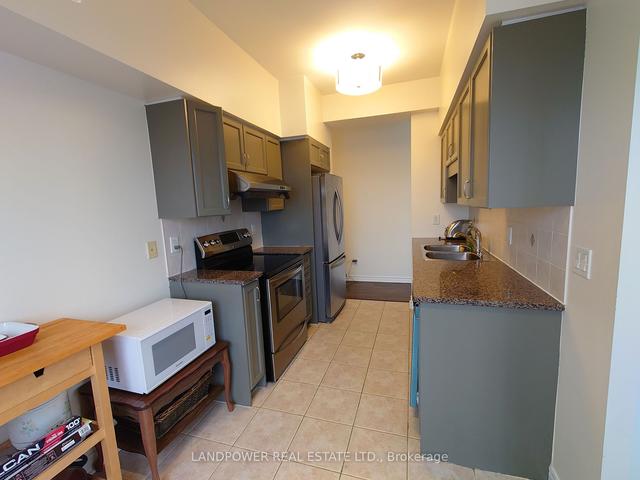 1802 - 18 Kenaston Gdns, Condo with 2 bedrooms, 2 bathrooms and 1 parking in Toronto ON | Image 6