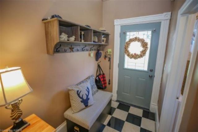 276 King St, House detached with 3 bedrooms, 1 bathrooms and 6 parking in Brockville ON | Image 11