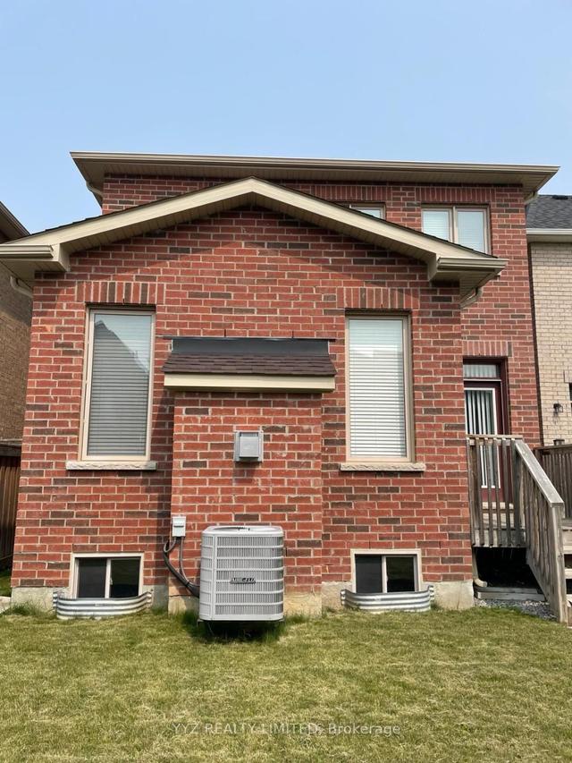 36 Cobb St, House detached with 4 bedrooms, 3 bathrooms and 3 parking in Aurora ON | Image 14