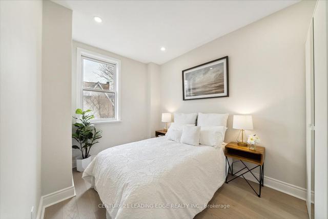 3 Lockwood Rd, House semidetached with 2 bedrooms, 2 bathrooms and 0 parking in Toronto ON | Image 27