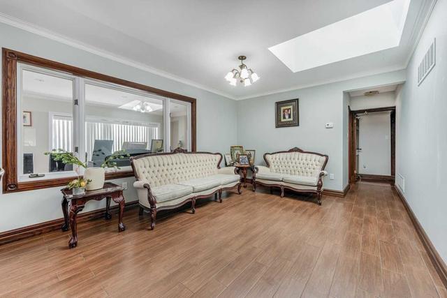 1206 Steeles Ave W, House detached with 4 bedrooms, 8 bathrooms and 10 parking in Brampton ON | Image 17
