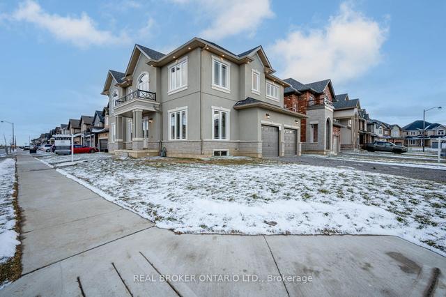 121 Cittadella Blvd, House detached with 4 bedrooms, 4 bathrooms and 4 parking in Hamilton ON | Image 25