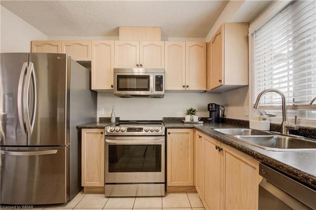 43 - 10 Foxglove Cres, House attached with 2 bedrooms, 2 bathrooms and 2 parking in Kitchener ON | Image 4