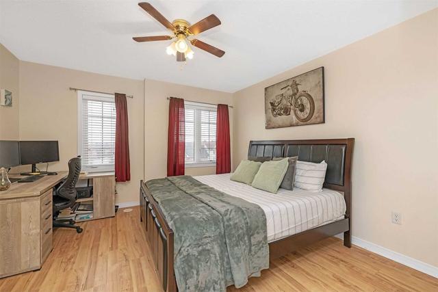 192 Kingston Rd W, Townhouse with 2 bedrooms, 2 bathrooms and 1 parking in Ajax ON | Image 5