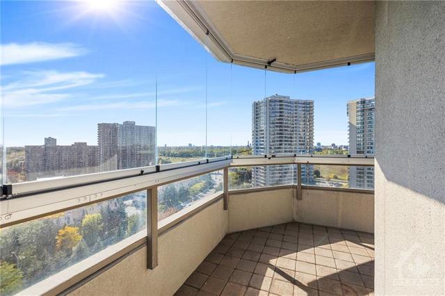 1406 - 1480 Riverside Dr, Condo with 3 bedrooms, 2 bathrooms and 1 parking in Ottawa ON | Image 22