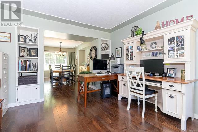 3120 Flannagan Pl, House detached with 4 bedrooms, 3 bathrooms and 4 parking in Colwood BC | Image 21
