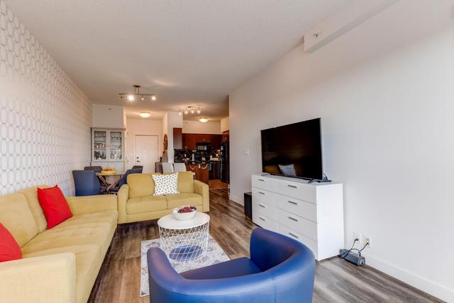1308 - 8880 Horton Road Sw, Condo with 2 bedrooms, 2 bathrooms and 1 parking in Calgary AB | Image 3
