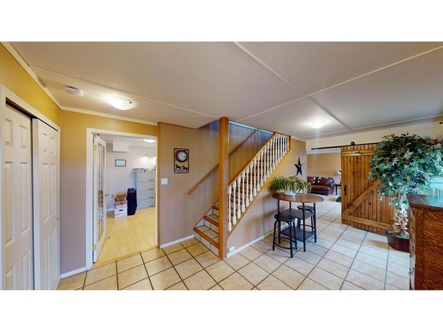 4101 9th St S, House detached with 2 bedrooms, 2 bathrooms and null parking in East Kootenay C BC | Image 8