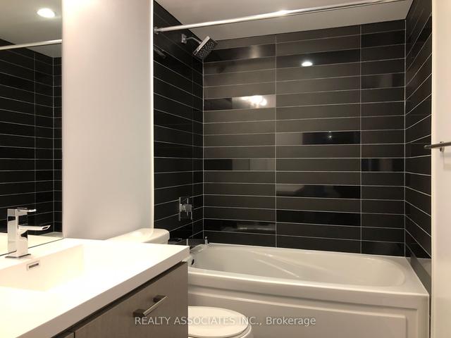1506 - 87 Peter St, Condo with 0 bedrooms, 1 bathrooms and 0 parking in Toronto ON | Image 7